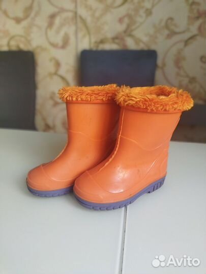 Резиновые сапоги 24 размера