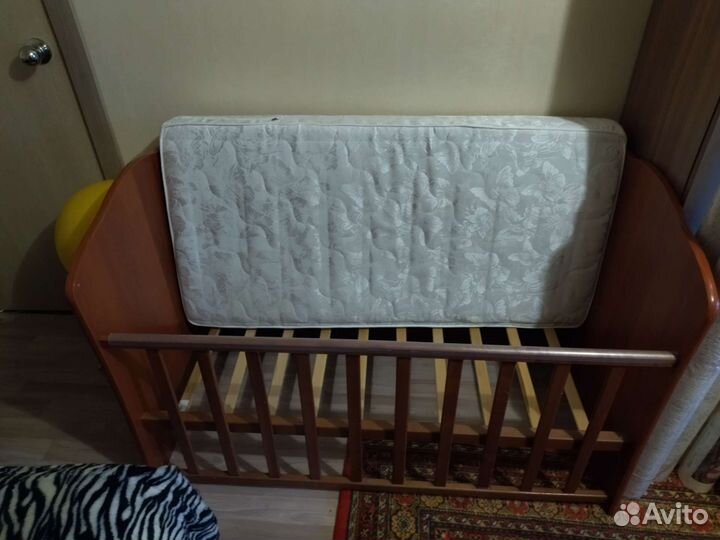 Детская кровать+матрас