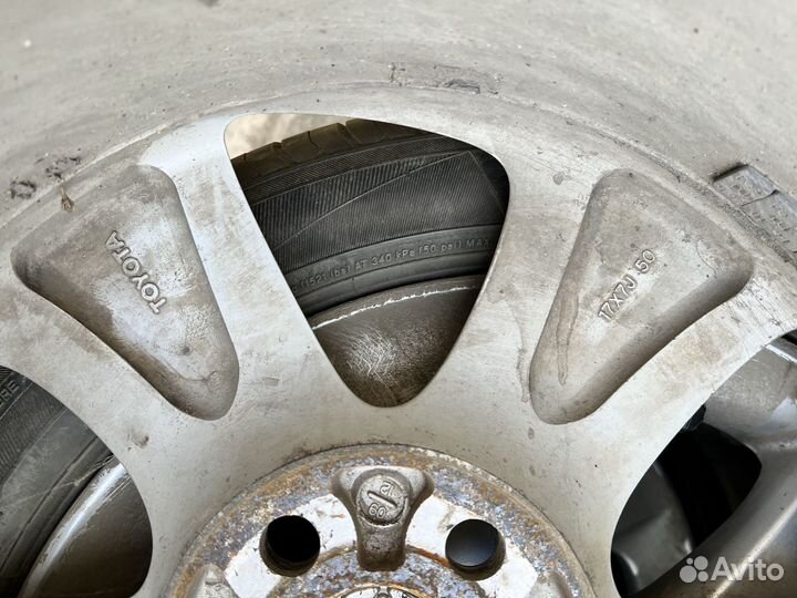 Yokohama Bluearth ES32 215/50 R17 V