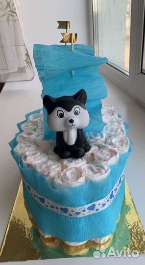 Подарок для малыша (торт из памперсов)