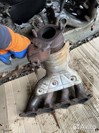 Выпускной коллектор Mitsubishi Lancer 9 2,0 Пустой