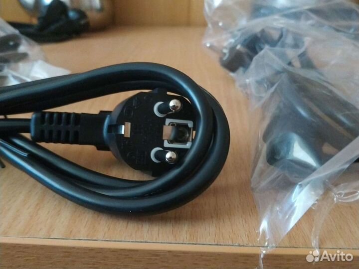 Сетевой кабель для компьютера