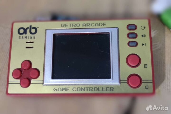 Портативная игровая консоль