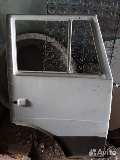 Шуба двери / дверь левая