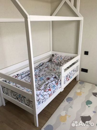 Кровать домик, десткая кроватка домик