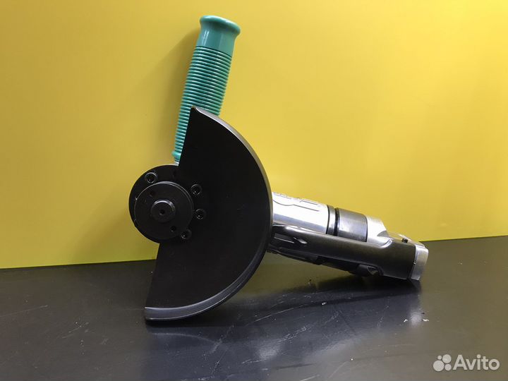 Z.6782 Пневматическая угловая шлифмашина Jonnesway