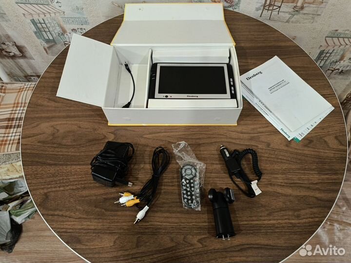 Цифровая фоторамка новая