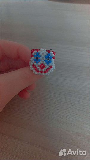 Кольцо из бисера