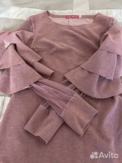 Платье праздничное