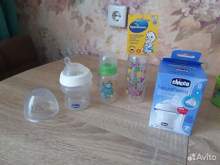 Бутылочка с имитацией груди новая