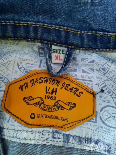 Куртка джинсовая