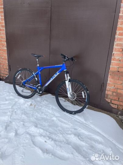 Продам горный велосипед Gt Avalanche Comp R26