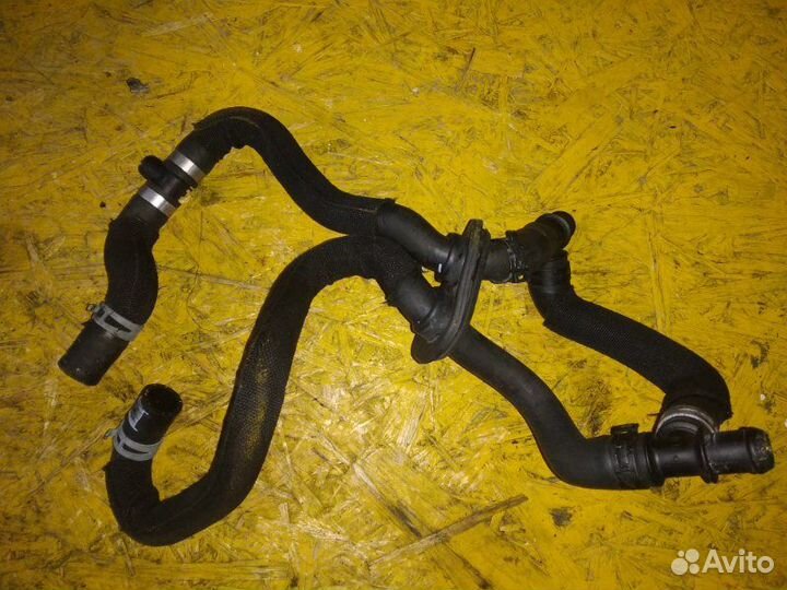 Патрубок системы охлаждения Audi A6 C6 caha 2010