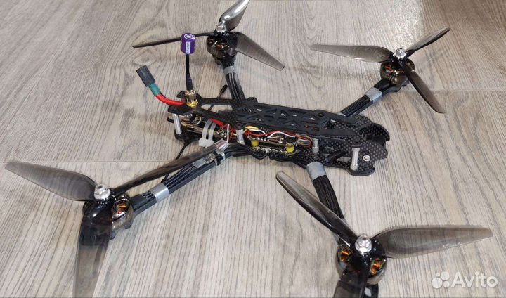 FPV квадрокоптер