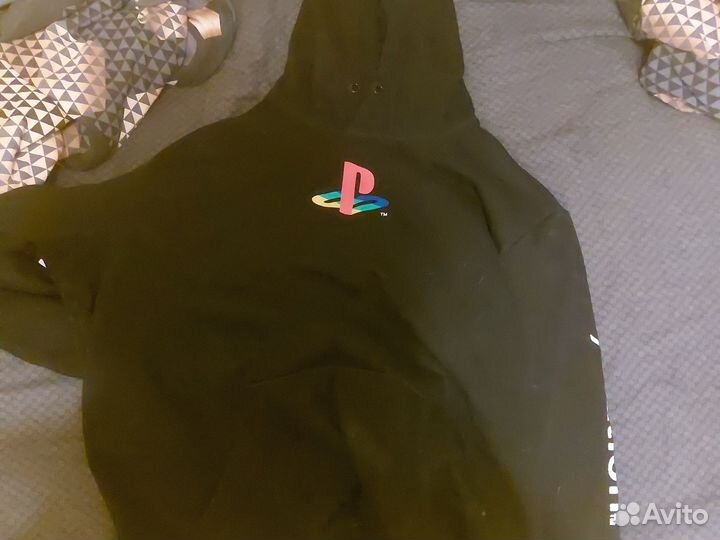 Толстовка с капюшоном