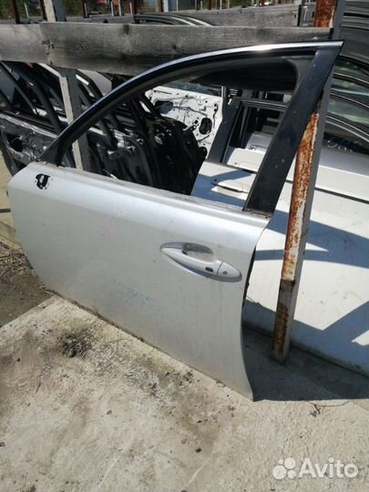 Дверь передняя левая Lexus Is250 GSE20