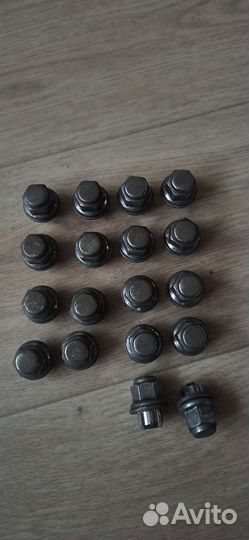 Гайки секретки 12x1.5 toyota