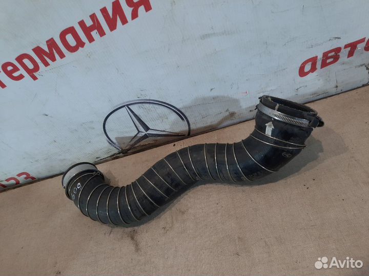 Патрубок правый Mercedes C200 W204 271.950 2008