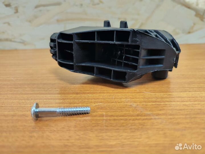 Кронштейн радиатора Mercedes E213 GLC 253 CLS 257