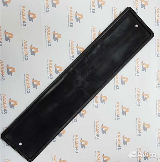 Черная силиконовая (бесшумная) рамка