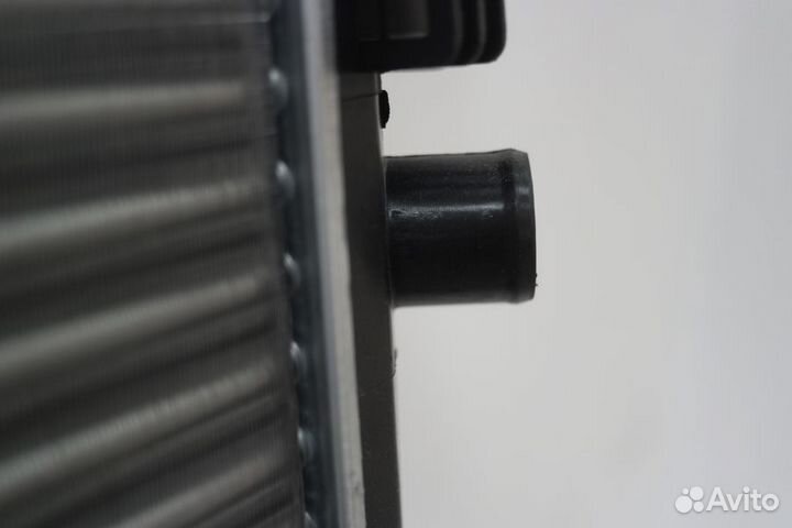 Радиатор охлаждения Опель Корса D 1.0/1.2/1.4/1.6