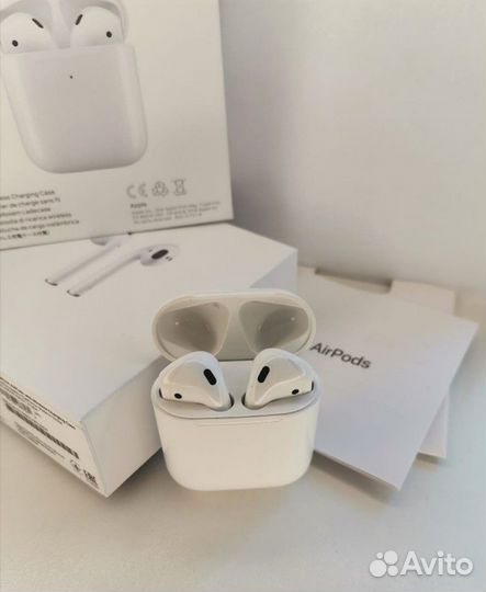 Беспроводные наушники Airpods
