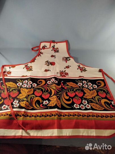 Сковородки, сито, другие кухонные вещи