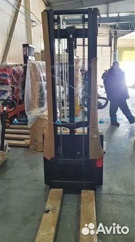 Самоходный штабелер TOR CDD1230-WS
