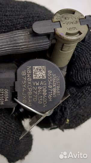 Форсунка топливная Skoda Octavia (A7), 2016