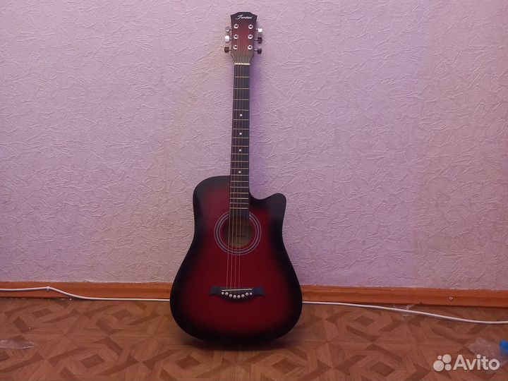 Акустическая гитара