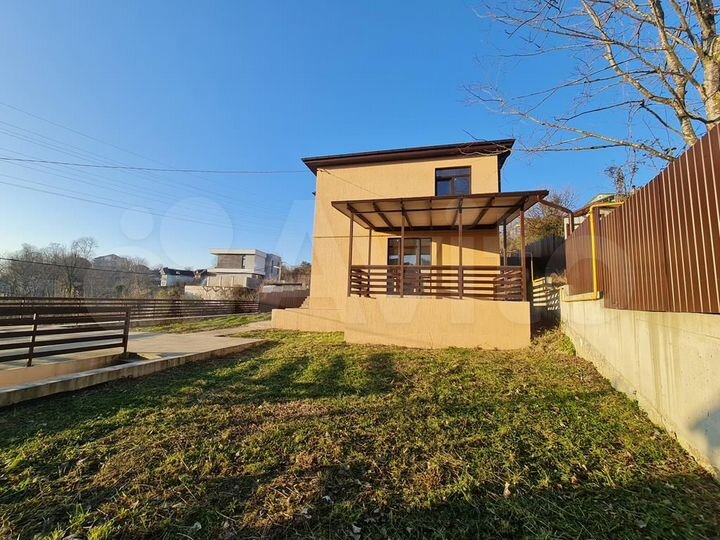 Коттедж 170 м² на участке 5 сот.