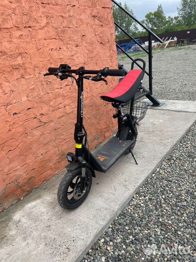 Электроскутер