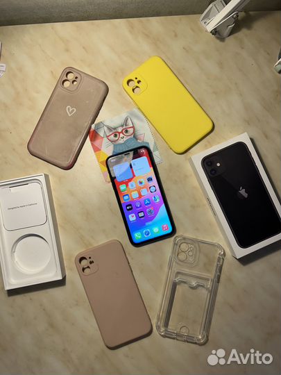 iPhone 11, 64 ГБ