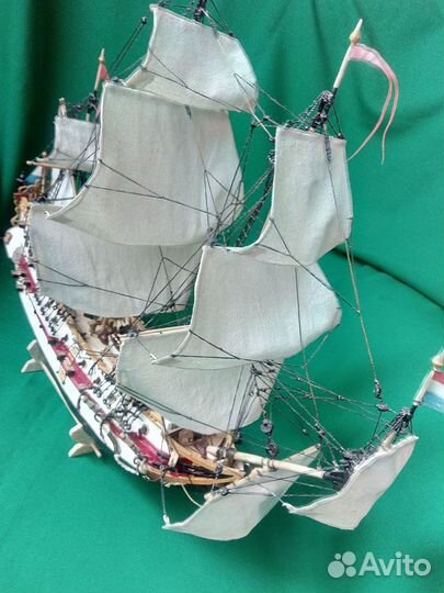 Модель корабля 