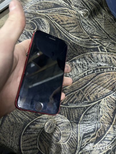 iPhone 8, 64 ГБ