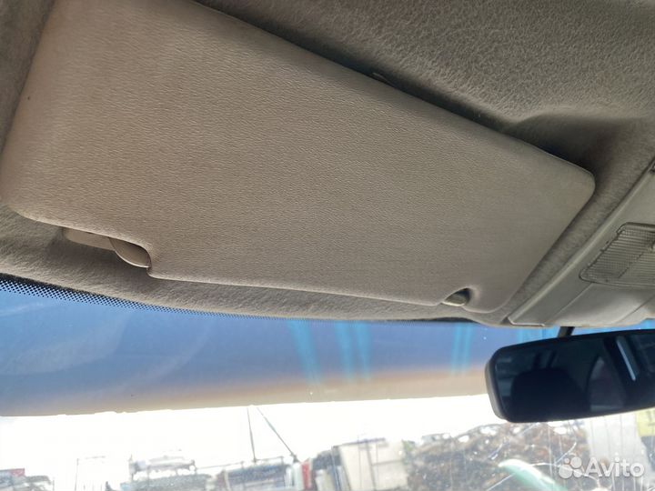 Солнцезащитный козырек левый LADA Priora