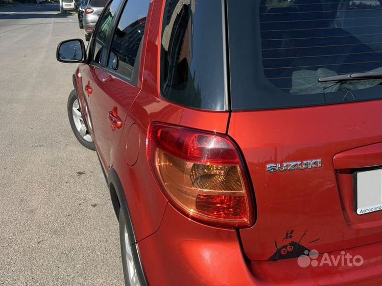 Suzuki SX4 Orange