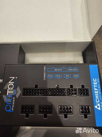 Блок питания Chieftec Proton 650W