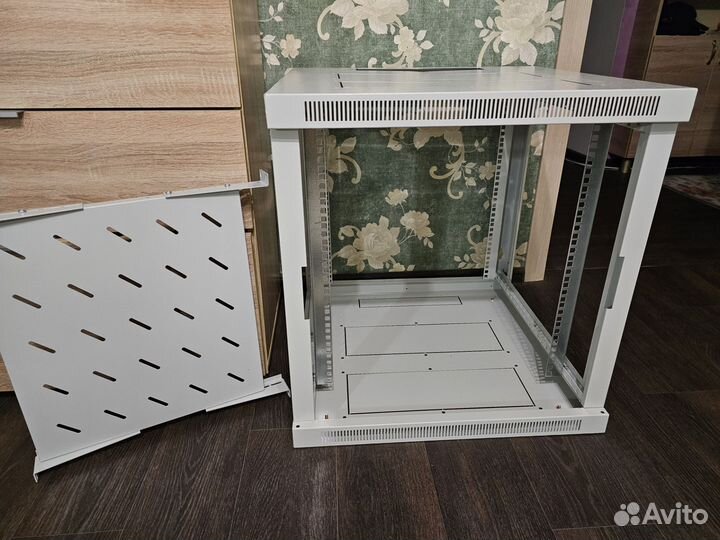 Серверный шкаф 12u 600х600