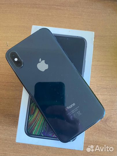 iPhone Xs, 64 ГБ