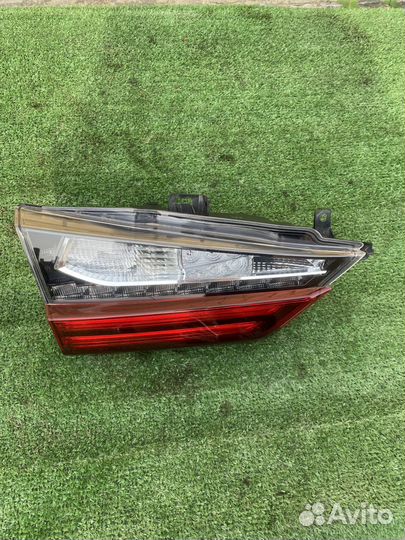 Фонарь задний внутренний левый Lexus RX450hL (AL20