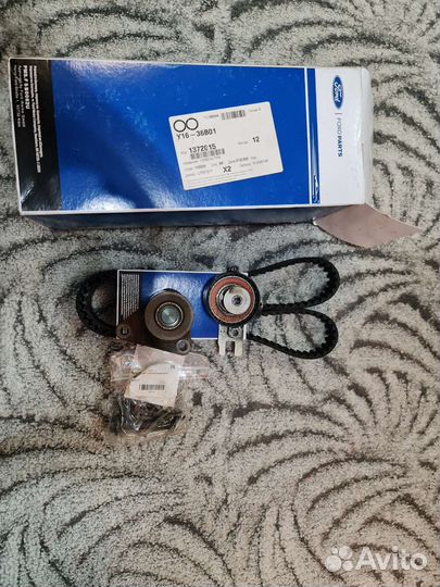 Комплект грм Форд Volvo 2.5t 1372015