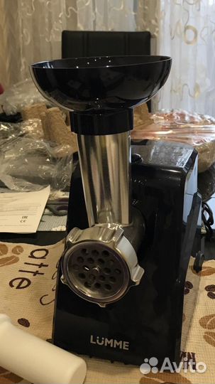 Мясорубка lumme llU-2109