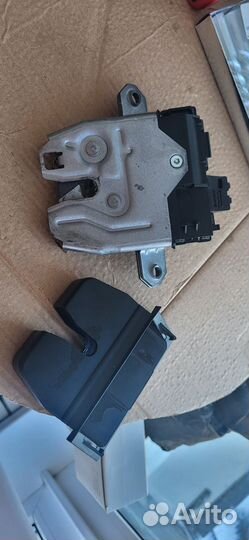 Замок багажника ford focus 3 оригинал