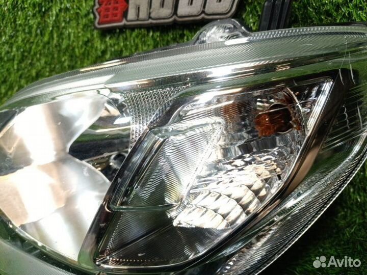 Фара передняя левая Toyota Passo M710A