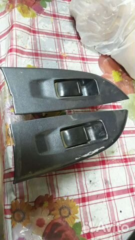 Кнопки стеклоподъемников nissan wingroad y11