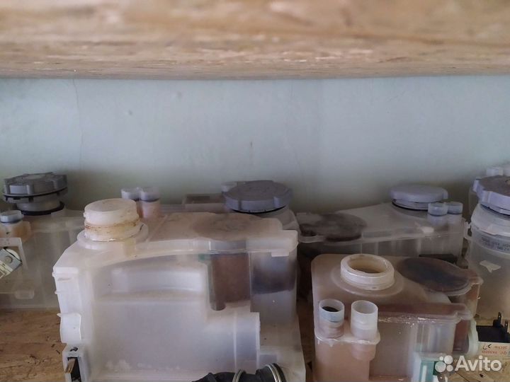 Бак для соли для посудомоечной машины