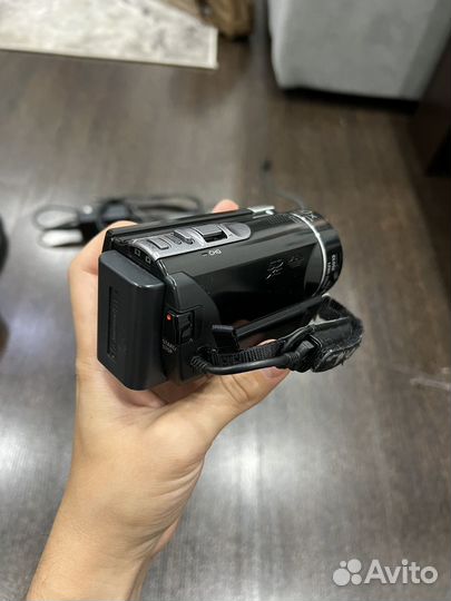 Видеокамера sony hdr cx190е