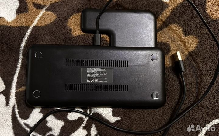 Док станция для iPhone