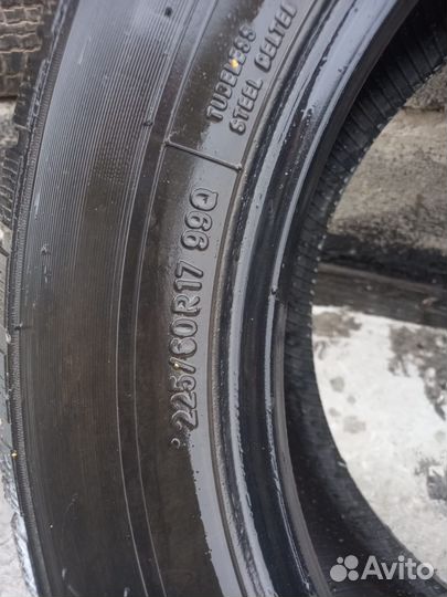Toyo Winter Tranpath TX 225/60 R17